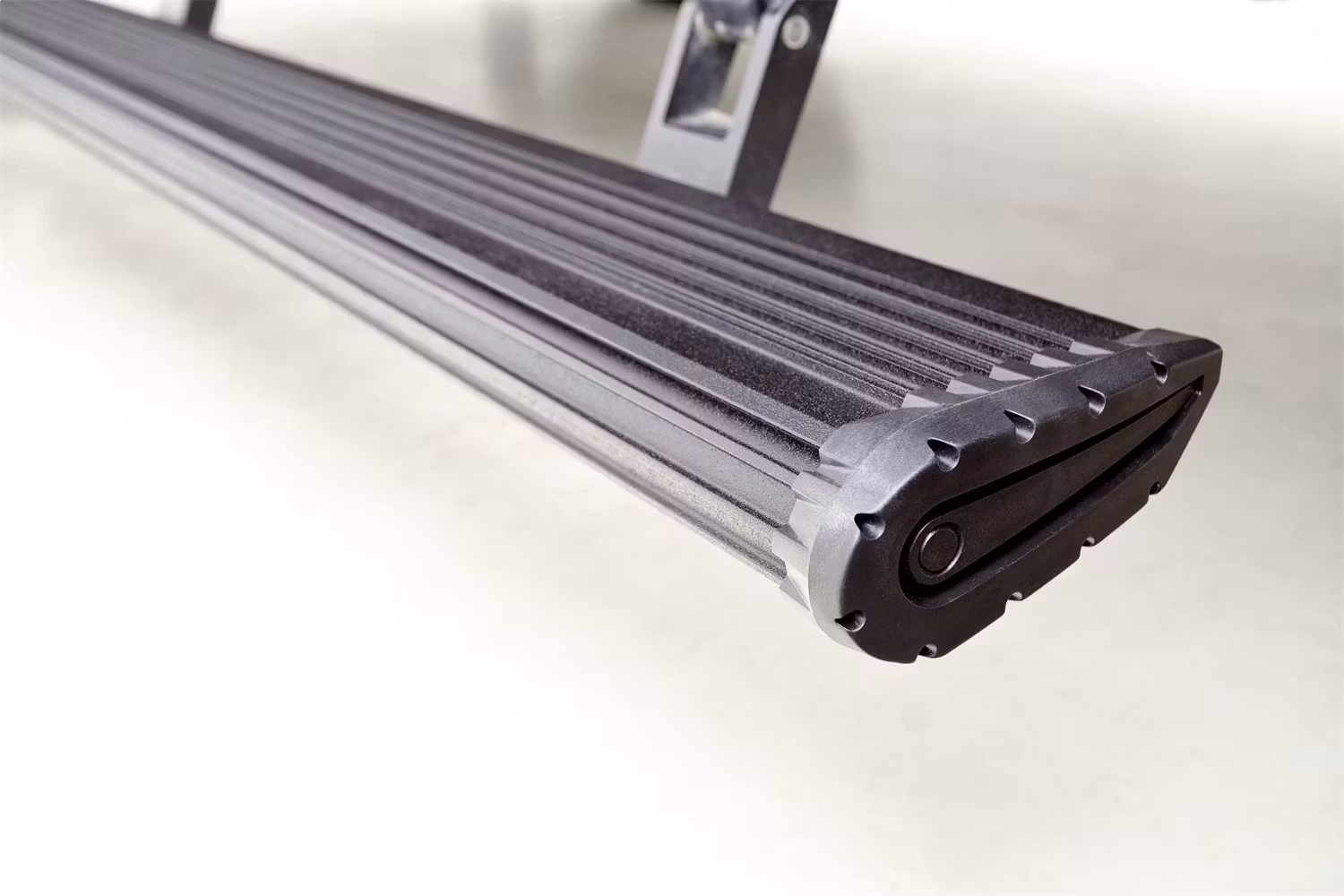 AMP Research 78132-01A PowerStep Xtreme Black